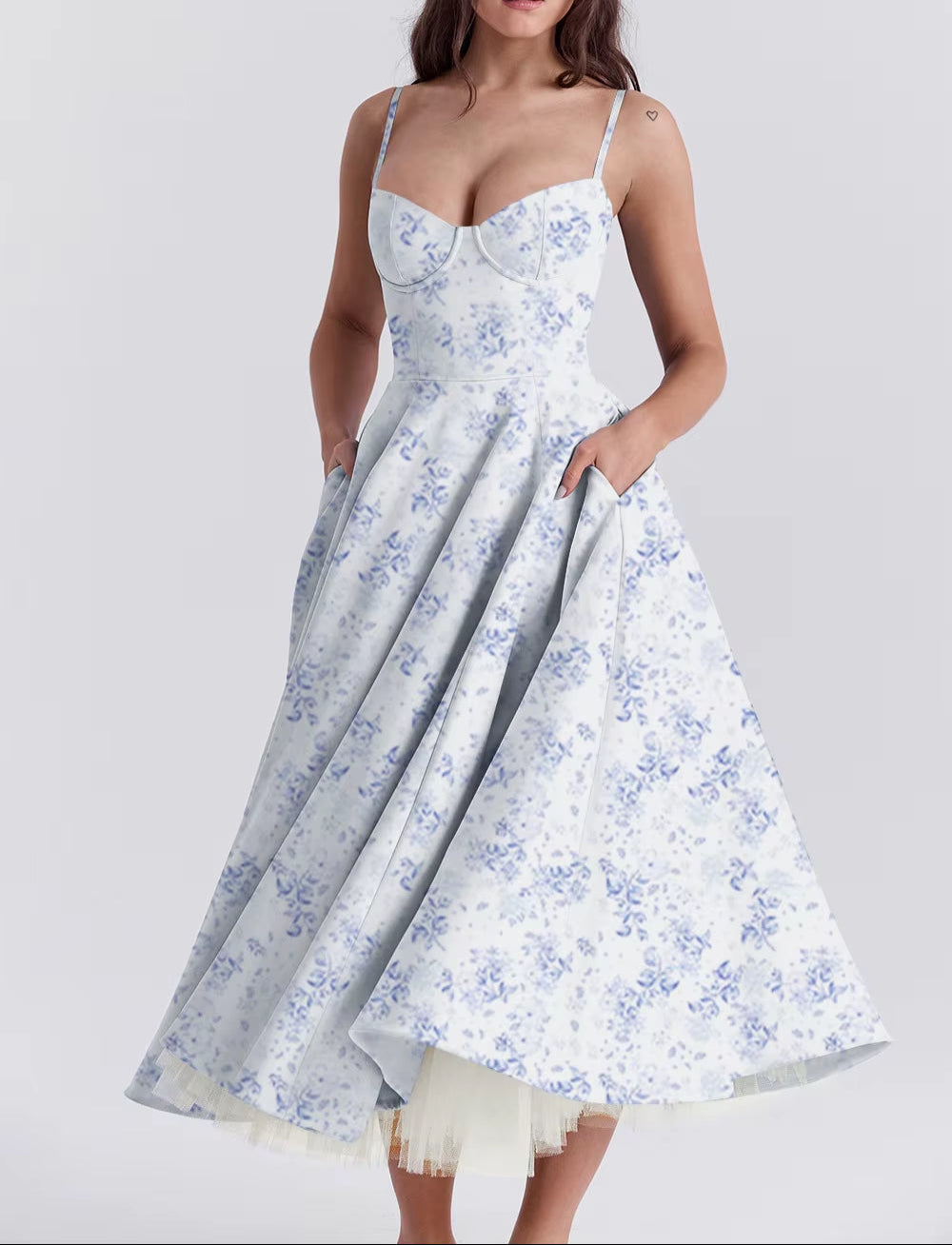45515 Sommer New High-End Super Schöne Prinzessin Kleid Französisch Mesh Big Swing Halfter Kleid Frauen