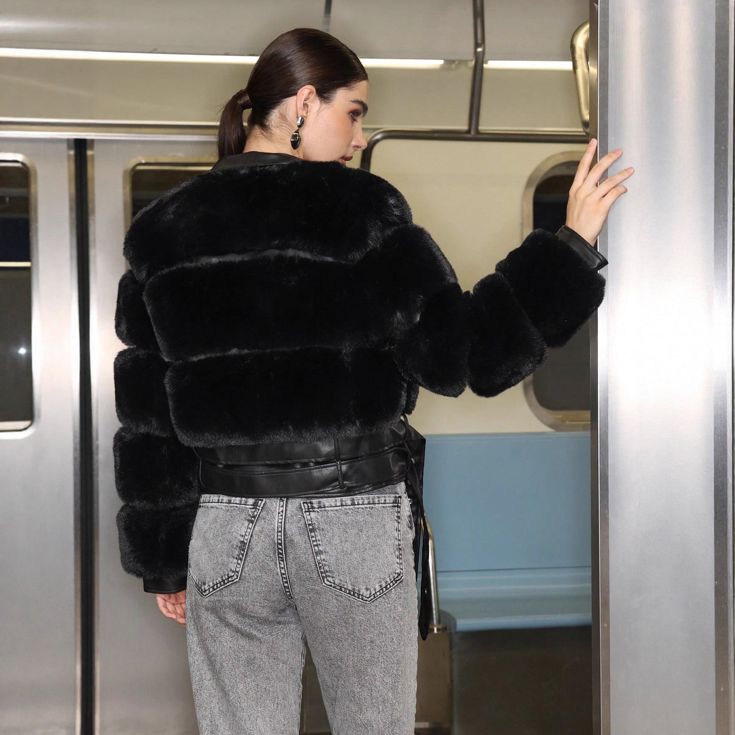 Geaca PU Luna cu Blana