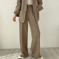 Pantaloni kaki